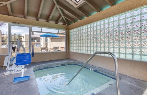 Kingman Hotel | Best Western Plus A Wayfarer's Inn & Suites