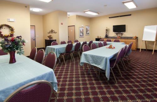 Albert Lea Hotel | Best Western Plus Albert Lea I-90/I-35 Hotel