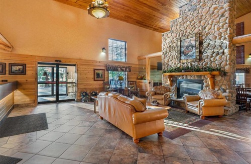 Billings Hotel | Best Western Plus Kelly Inn & Suites