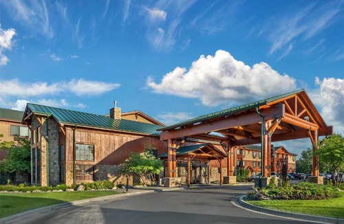 Billings Hotel | Best Western Plus Kelly Inn & Suites