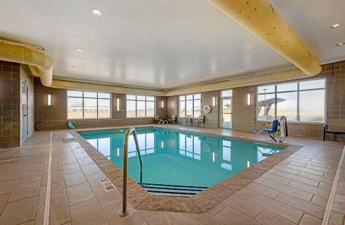 Madison Hotel | Best Western Plus Lakeview Hotel