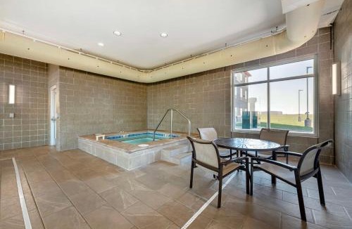 Madison Hotel | Best Western Plus Lakeview Hotel