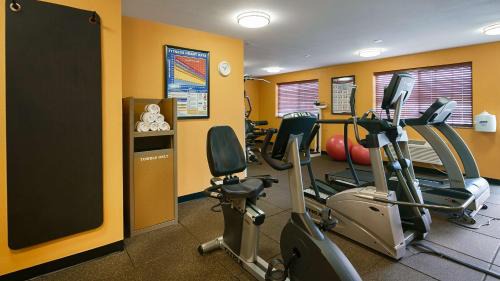 La Grande Hotel | Best Western Plus Rama Inn & Suites