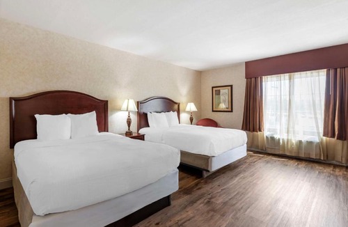 Davenport Hotel | Best Western Plus Steeplegate Inn