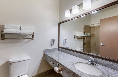 Maryvale Hotel | Best Western Tolleson Hotel
