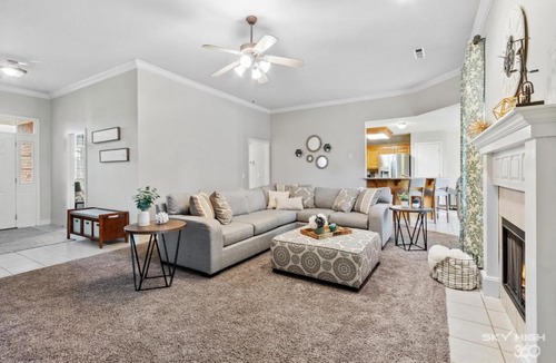 Bentonville House | Bike In-Out, Close to Applegate and Coler Trails, Close to Downtown, Dogs OK