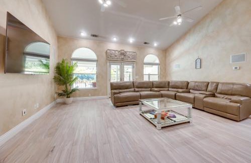 Clovis House | Billiards & Private Pool: Bright Clovis Home!