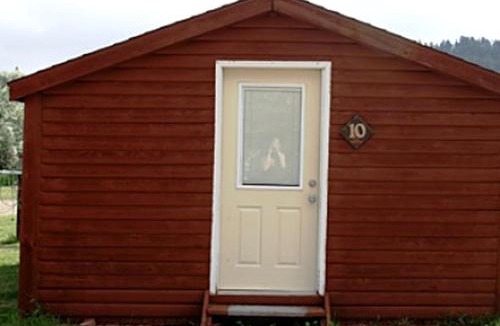 Sturgis House | Black Hills Outdoor Adventure Resort with Cabins, RV Sites & ATV Trails Near Sturgis, South Dakota