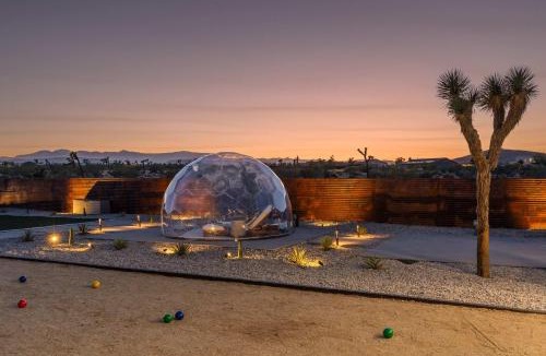Joshua Tree House | Black Sky House