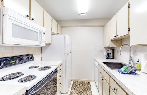 Warm Springs Apartment | Bliss at the Base