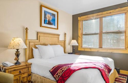 Mountain Village Apartment | Blue Collar Boutique: Affordable Adventure