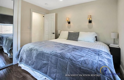 Eastside Santa Cruz House | Blue Evo
