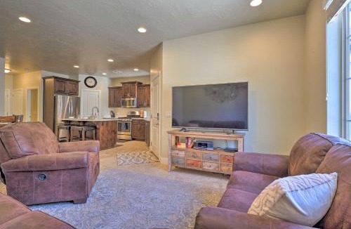 Sienna Hills House | 'Blue Sky Get-a-Way' Townhome w/Patio, Grill