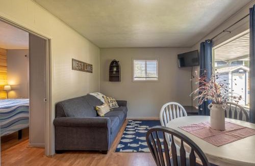 West Okoboji Apartment | Blue Water Bungalows