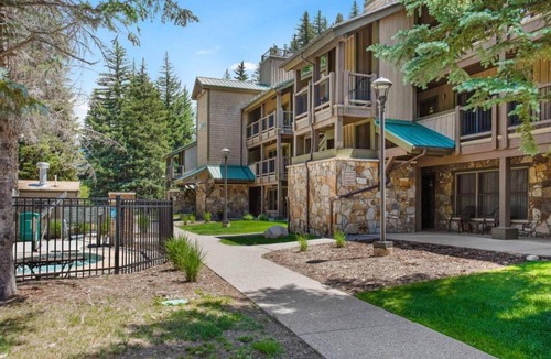 Vail Resort | Bluegreen Vacations Streamside at Vail, an Ascend Collection Resort