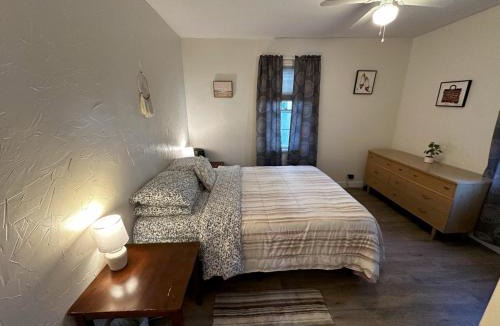 Central - Terry House | Bo & Barb’s Cozy 2BR Home w/Backyard