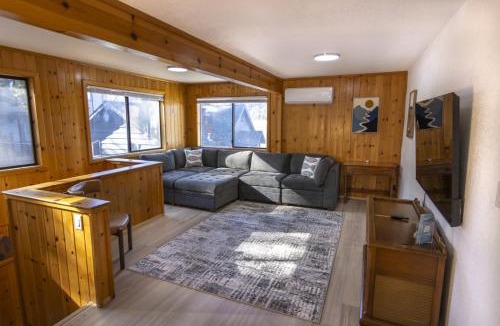 Bass Lake House | Boat Dock - Hot Tub-Lake Front - Dog Friendly - Sleeps 7