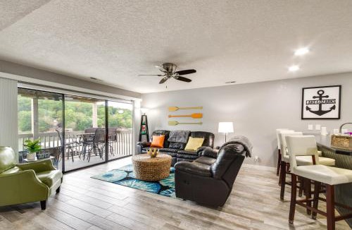 Osage Beach House | Boat Dock + Pool Access! Osage Beach Condo