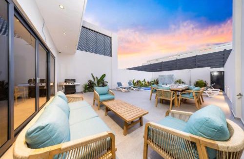Malmok Villa | Boca Catalina 5 NEW 4BR 4BA Pool Walk to Beach by Bocobay