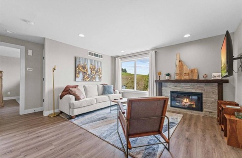 North End Apartment | Boise Hills - 602 L
