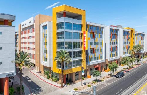 Tempe Apartment | Boulevard Stays Modern Tempe 1BR ASU Pool Gym 13