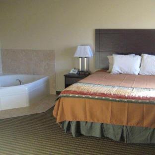 Bowman Hotel | Bowman Inn and Suites