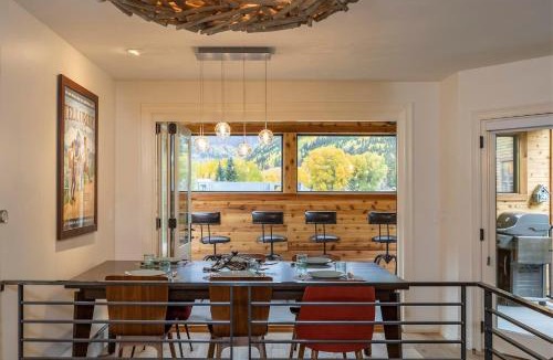 Telluride House | Box Canyon View by Korth Collection