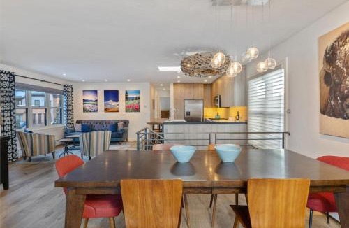 Telluride House | Box Canyon View by Korth Collection