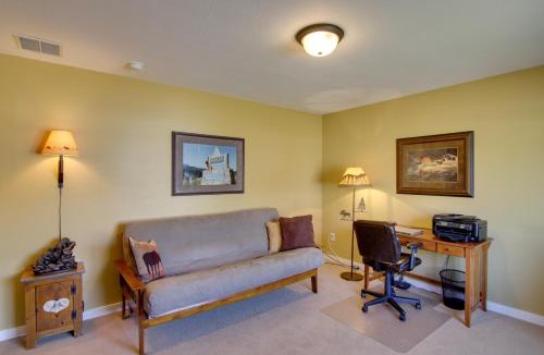 Four Corners House | Bozeman Condo w/Grill ~ 2 Mi to Hot Springs!