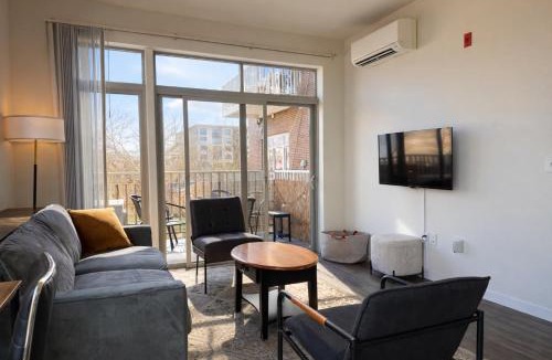 Lower East Side Apartment | Brady St Oasis - Walkable & Quiet Neighborhood + Private Balcony - Sleeps 5