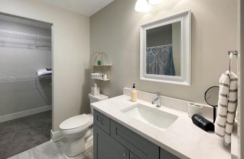 Bettendorf Apartment | Brand new 2 bed with office condo
