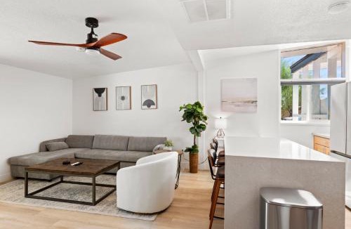 South Scottsdale House | Brand New Home w Parking Blocks from Oldtown- 2B