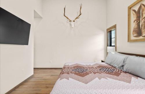 Red Lodge House | Brand New Modern Western Home in Downtown Red Lodge