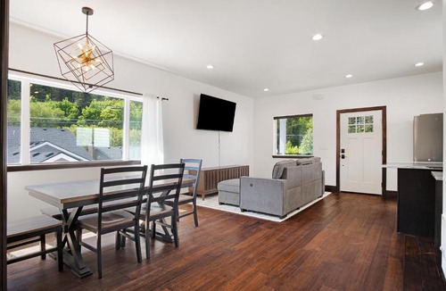 Coeur d'Alene House | Brand new private ADU in gorgeous downtown CDA