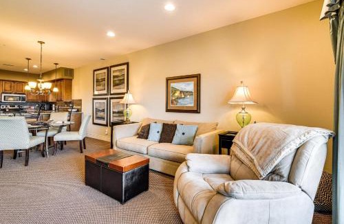 Branson House | Branson Condo w/Pool Access & Views, 3 Mi Dtwn!