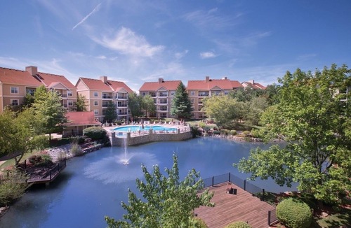 Table Rock Condo | Branson | Lakeside Resort Retreat | Pools, Golf & Attractions