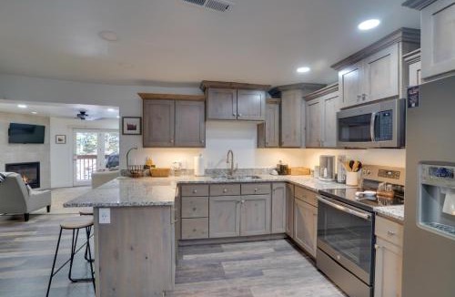Steam Engine Meadows House | Brian Head Condo w/Balcony, Grill & Mountain View