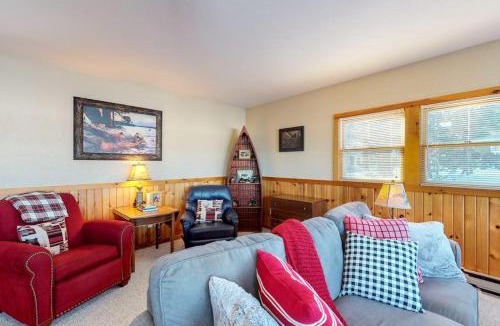 Phelps House | Briar's Hideaway