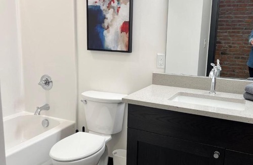 Downtown St. Louis Apartment | Brick & Bed Riverfront Lofts, T 308