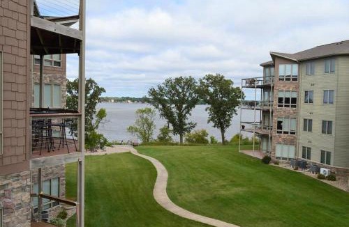 Arnolds Park Apartment | Bridges Bay Resort Coronado Building 302