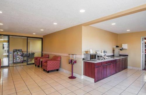 Sublimity Hotel | Bridgeway Inn & Suites