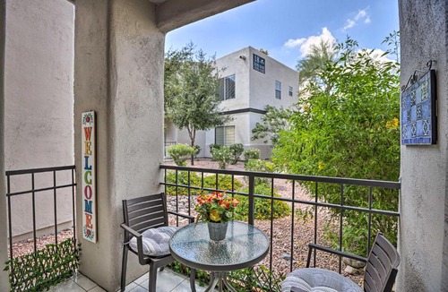 North Scottsdale House | Bright Scottsdale Condo w/Patio: 8 Mi to Old Town