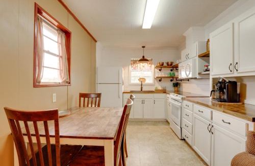 Greers Ferry House | Bring Your Boat! Greers Ferry Lake Home w/Slip