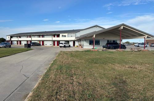Storm Lake Hotel | Budget Inn Motel