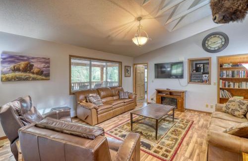 Deadwood House | Buffalo Thunder Lodge