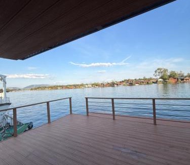 Ulcinj House | Buna riverfront