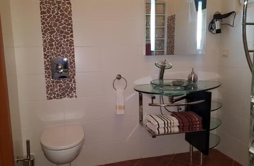 Karuc Villa | Bungalow 4 Suns