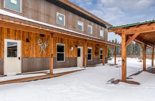 Lazy Acres House | Bunkhouse