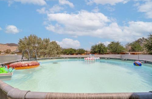 Yucca Valley House | By Joshua Tree! 'Serenity on Sage' Home w/Hot Tub