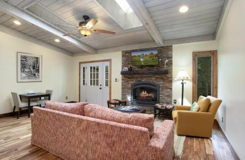Intermountain House | C2 Meadow Creek